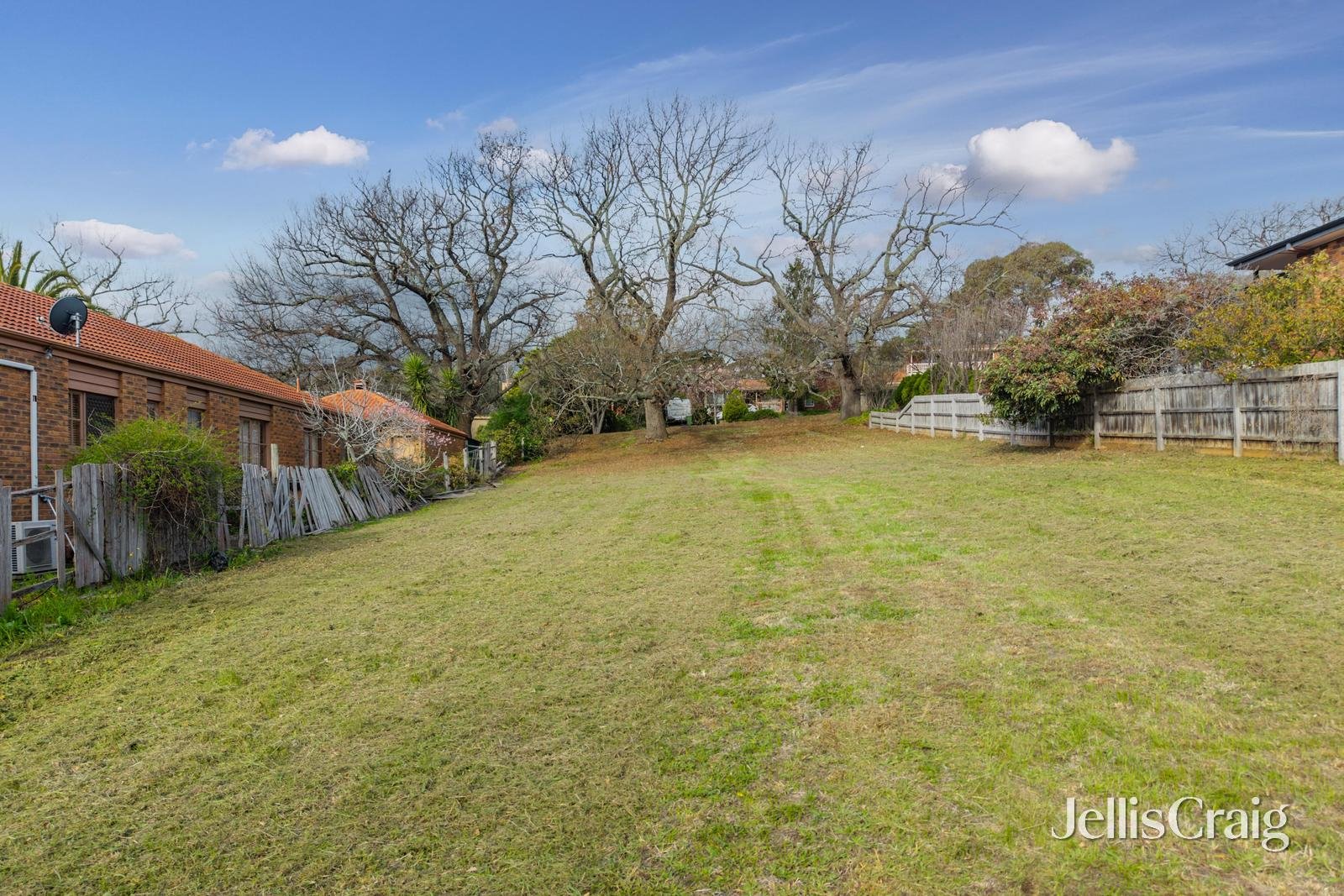 18 Great Oak Court, Mooroolbark image 3
