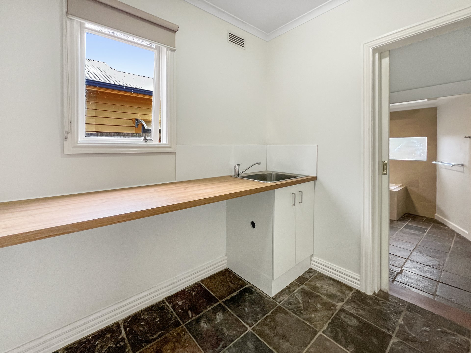 18 Guthrie Avenue, North&nbsp;Geelong image 11