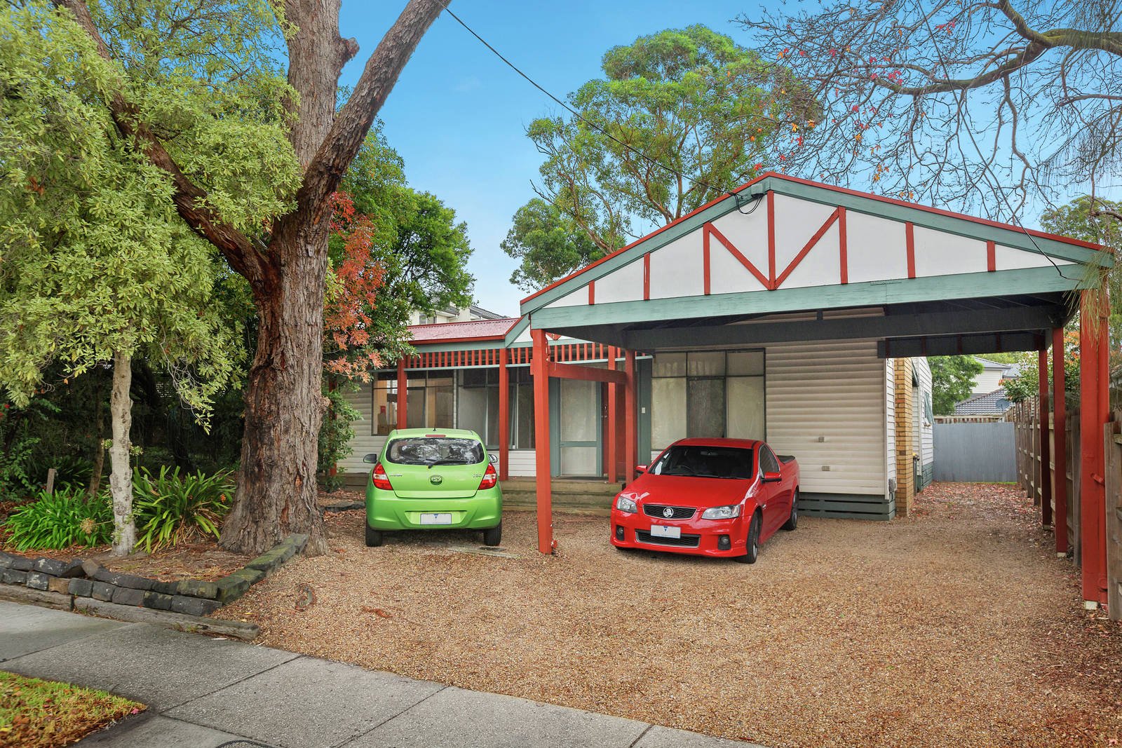 18 Heather Grove, Nunawading image 2