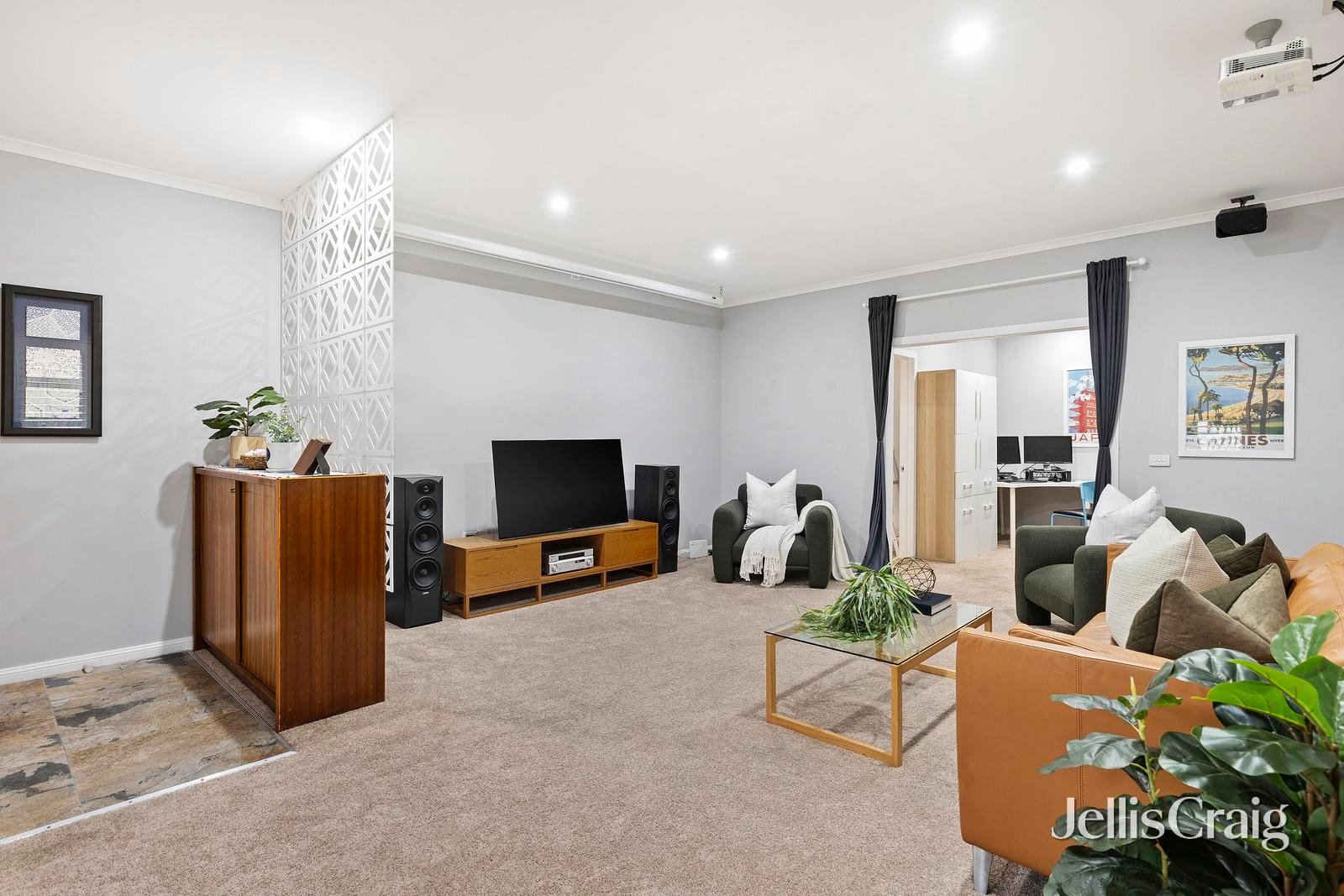 18 Heathmont Road, Ringwood image 4