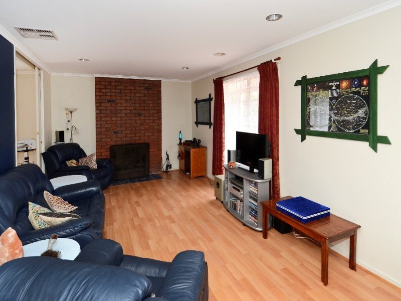 18 Henderson Drive, Lara image 6