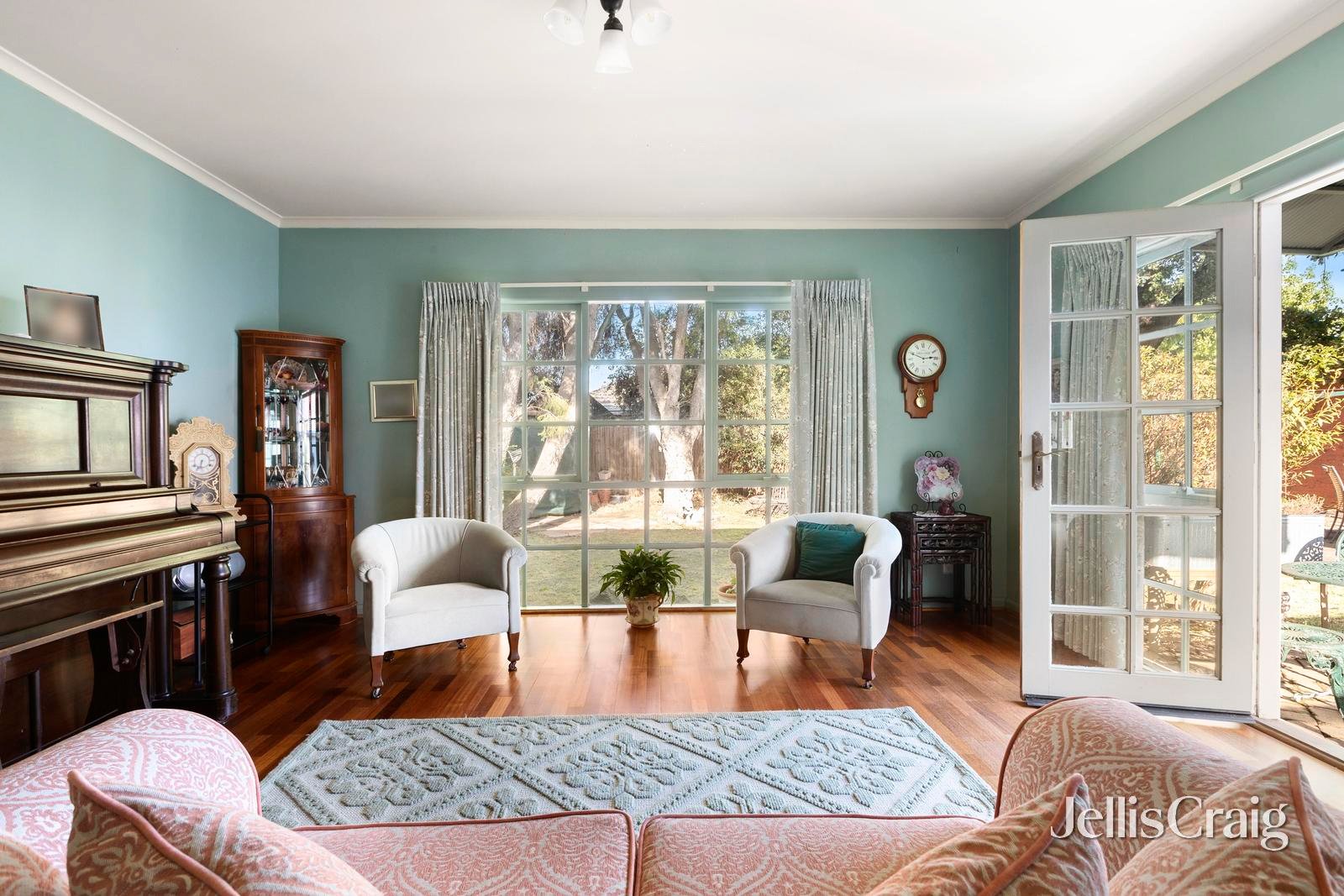 18 Henry Street, Keilor&nbsp;East image 2