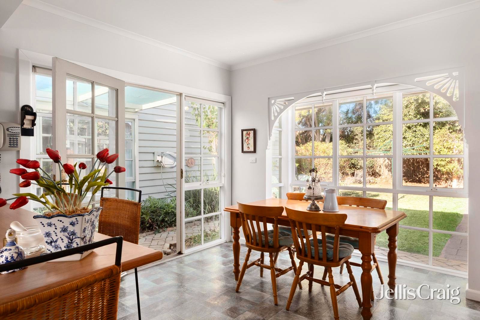 18 Henry Street, Keilor&nbsp;East image 5