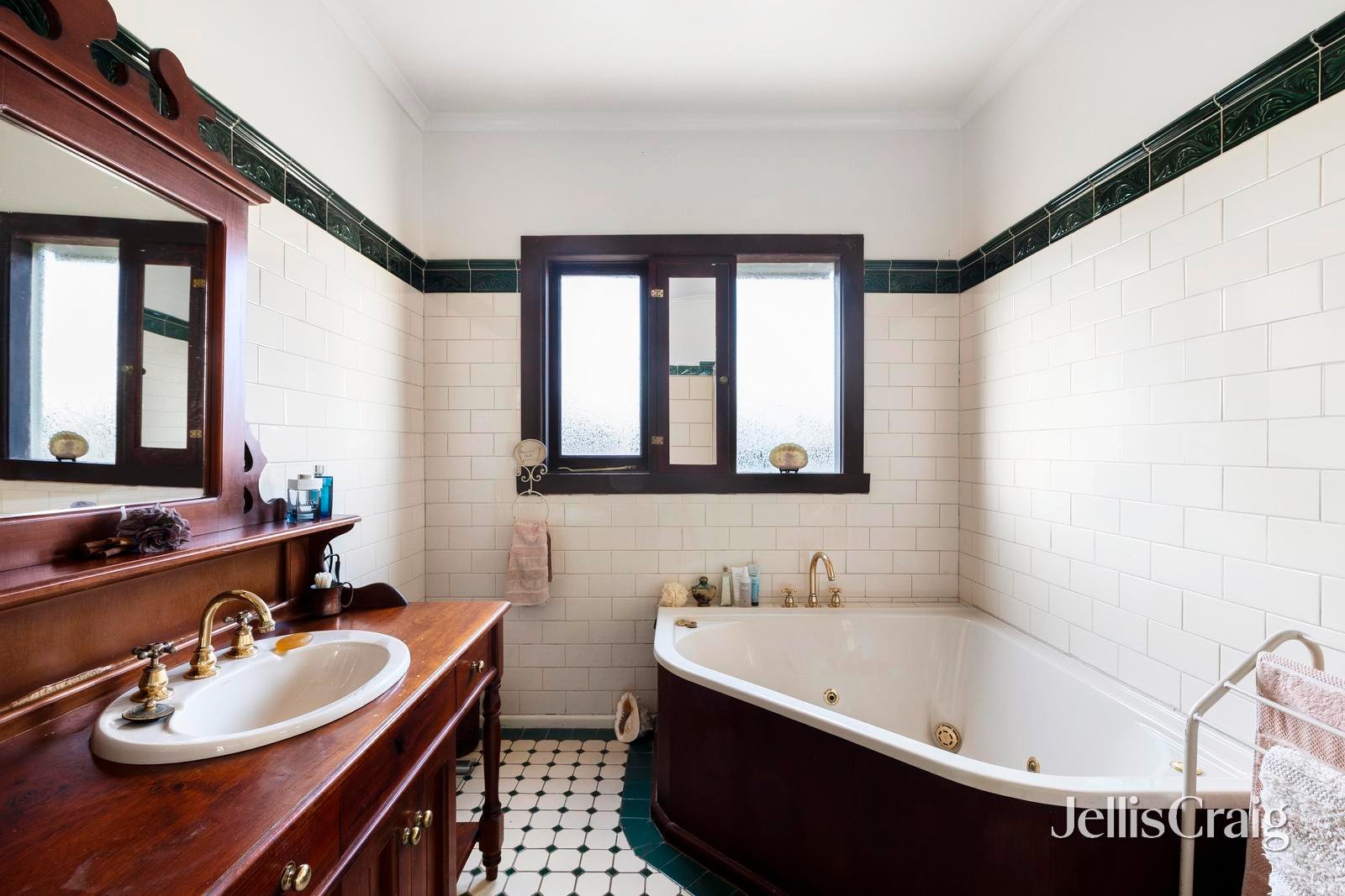 18 Henry Street, Keilor&nbsp;East image 7