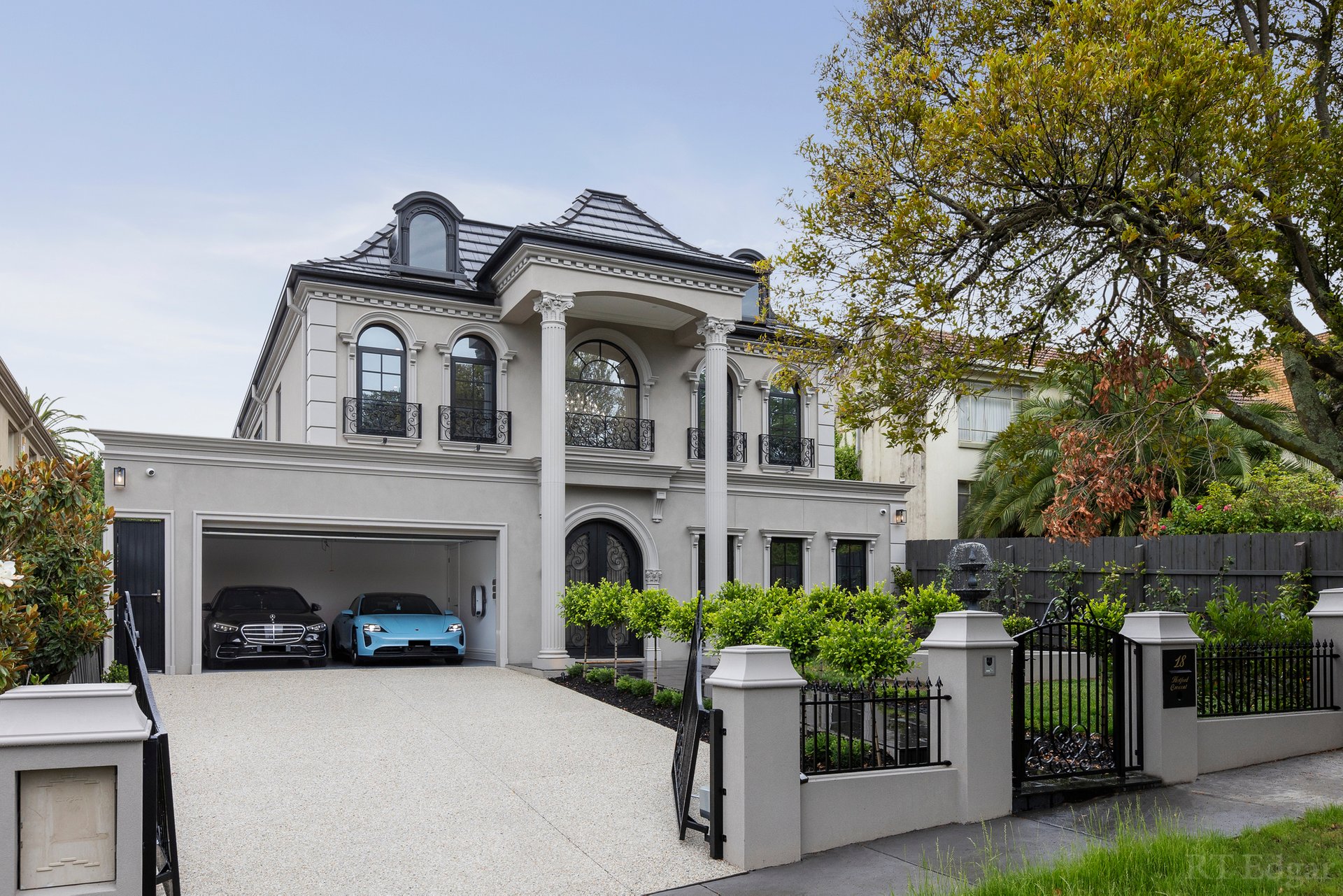 Property Gallery Thumbnail 3