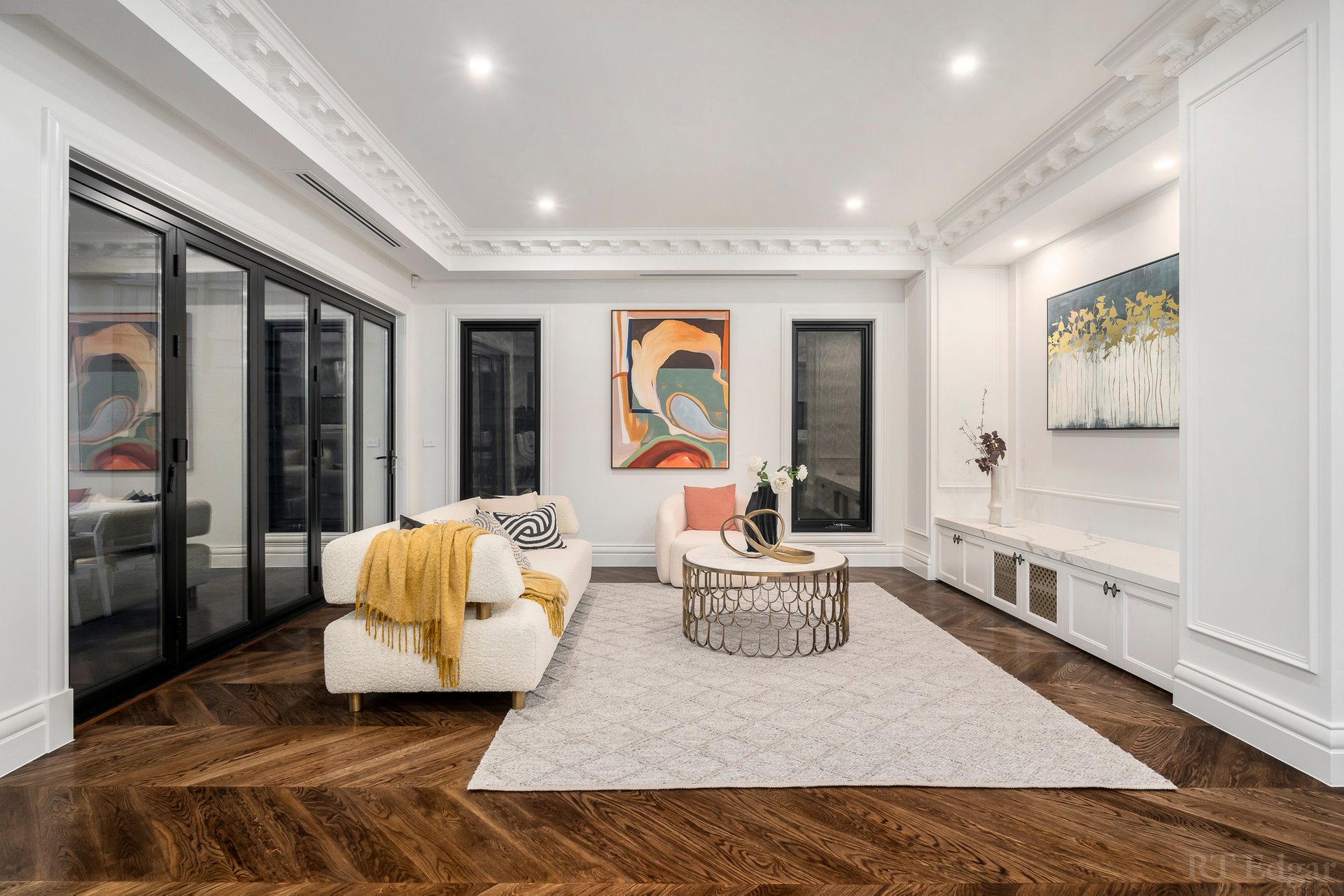 Property Gallery Thumbnail 13