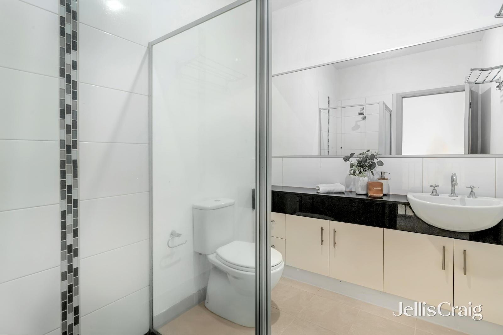 18 High Street, Doncaster image 7