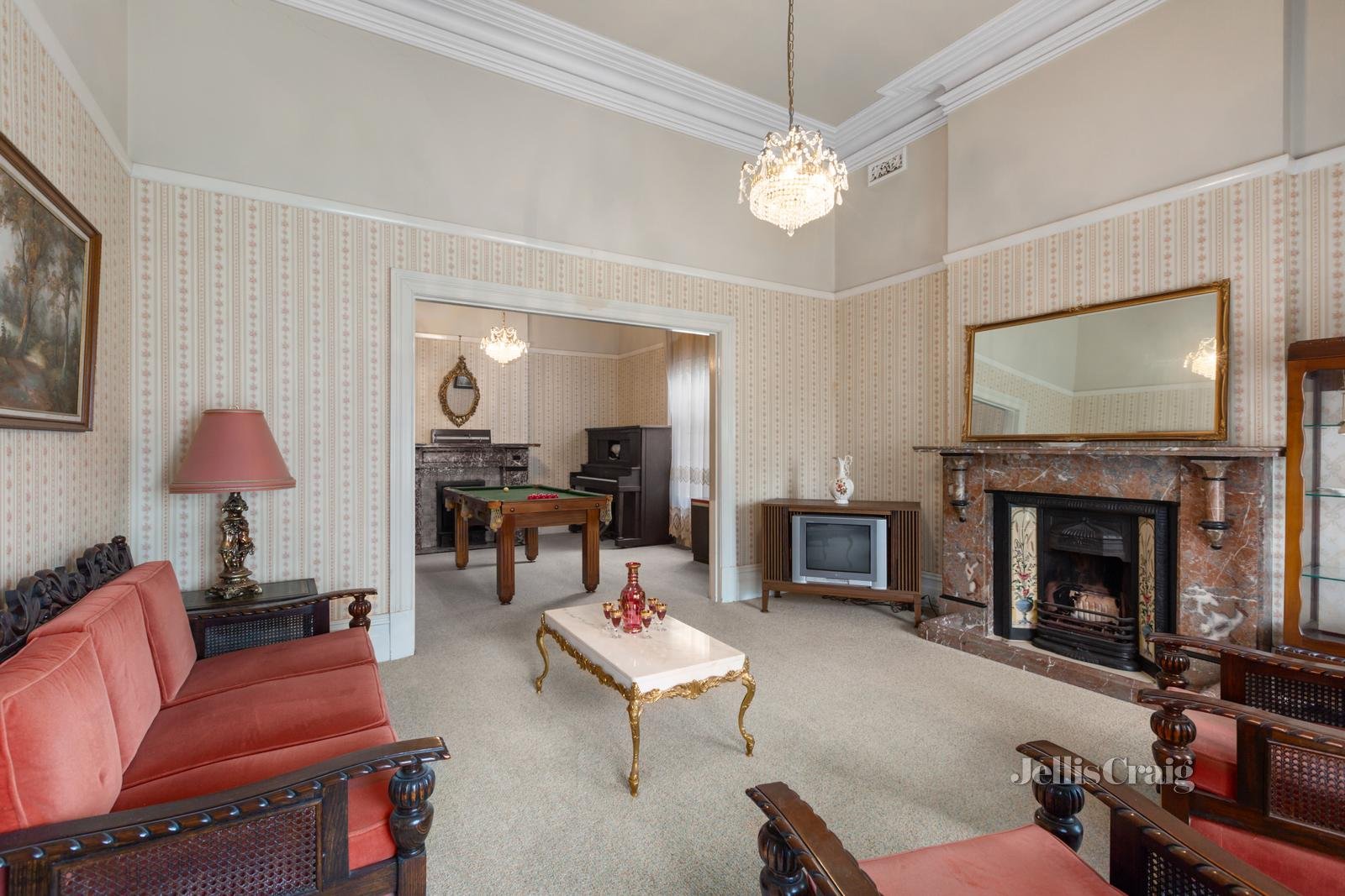 18 Highfield Road, Canterbury image 4