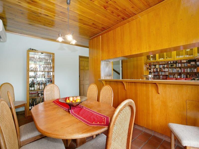 18 Highview Road, Balwyn North image 6