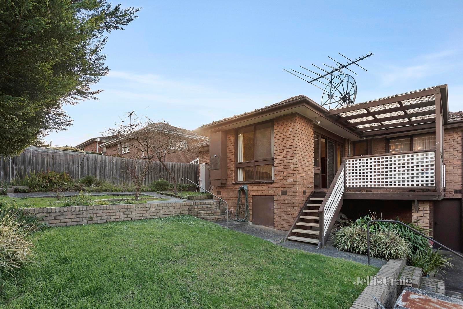 18 Hill View Parade, Templestowe Lower image 11