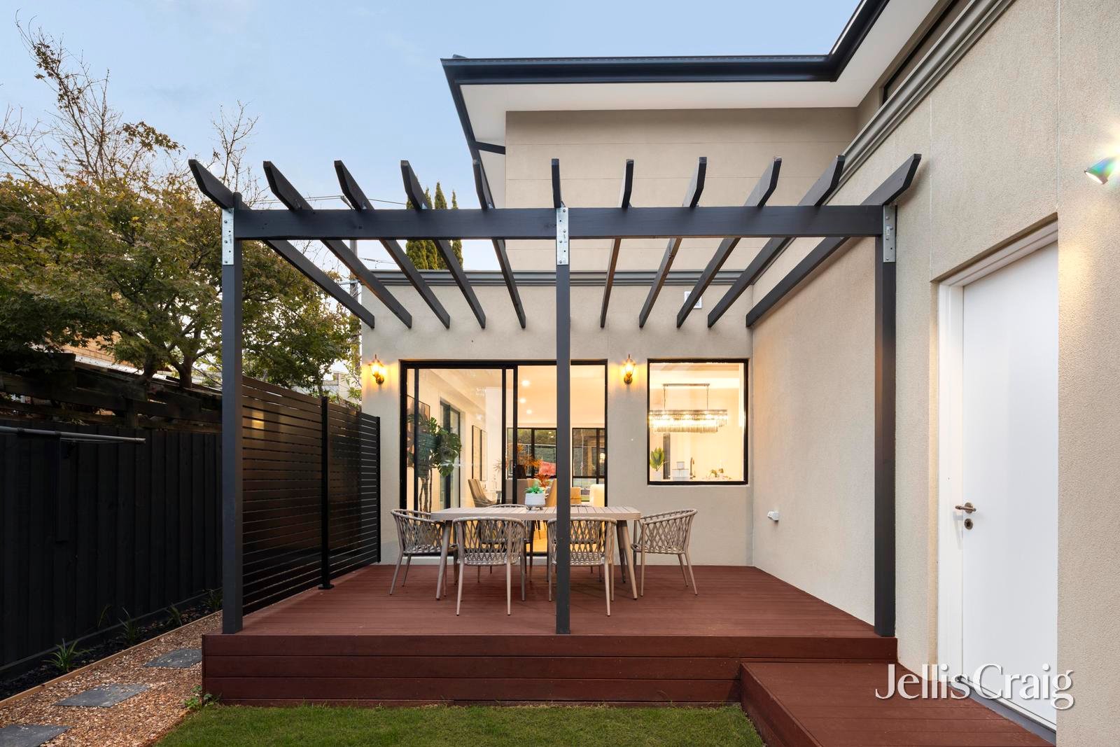 1/8 Ivanhoe Street, Glen&nbsp;Waverley image 16