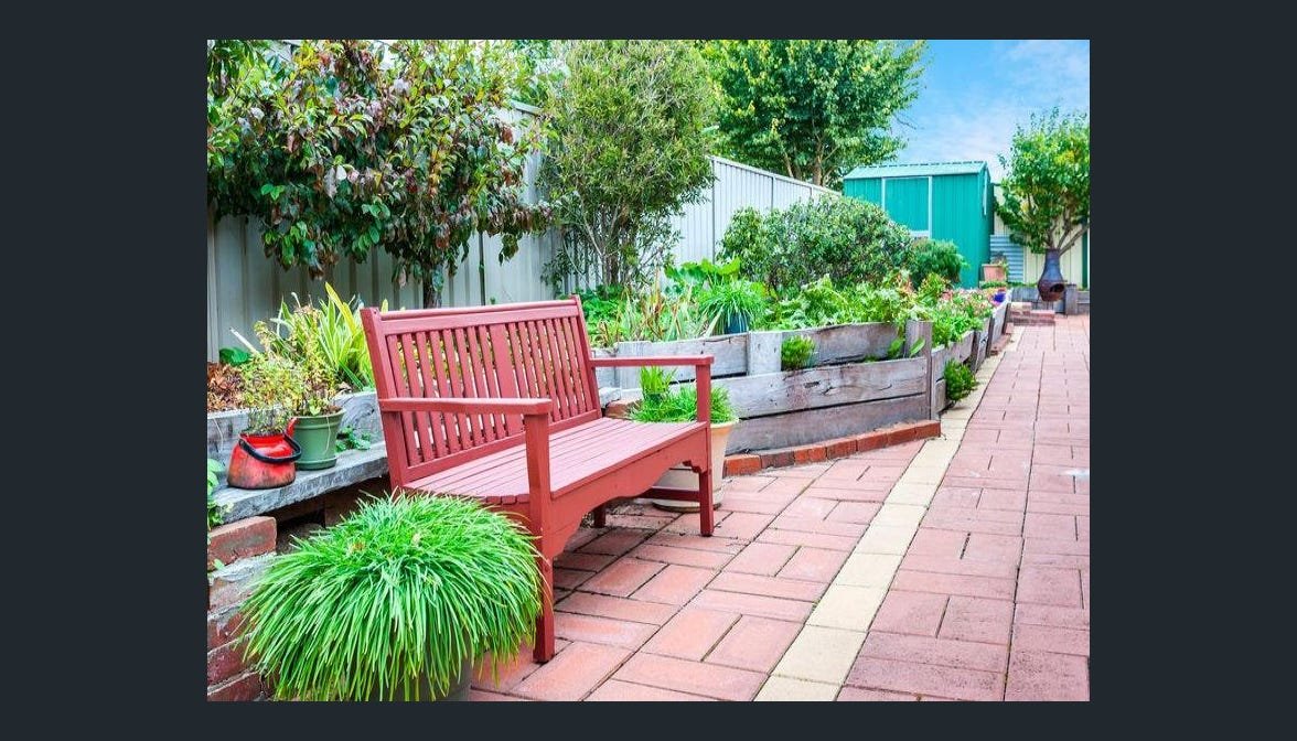 Property Gallery Thumbnail 11