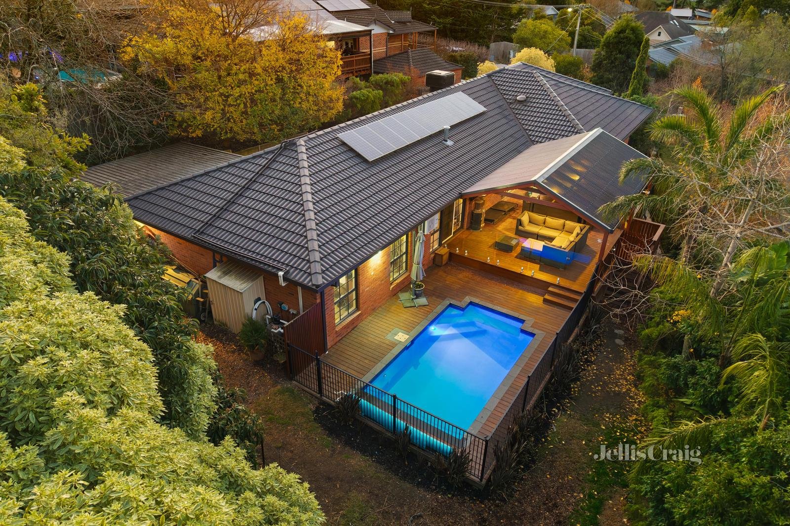 18 Janson Court, Croydon North image 4