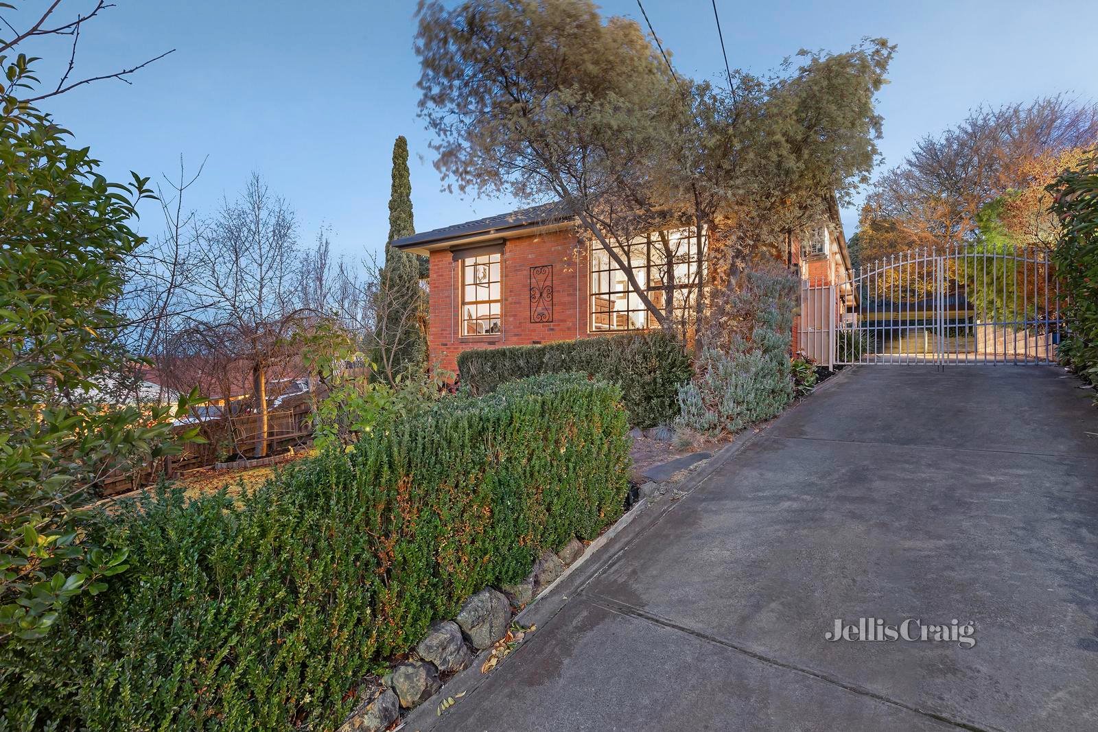 18 Janson Court, Croydon North image 21