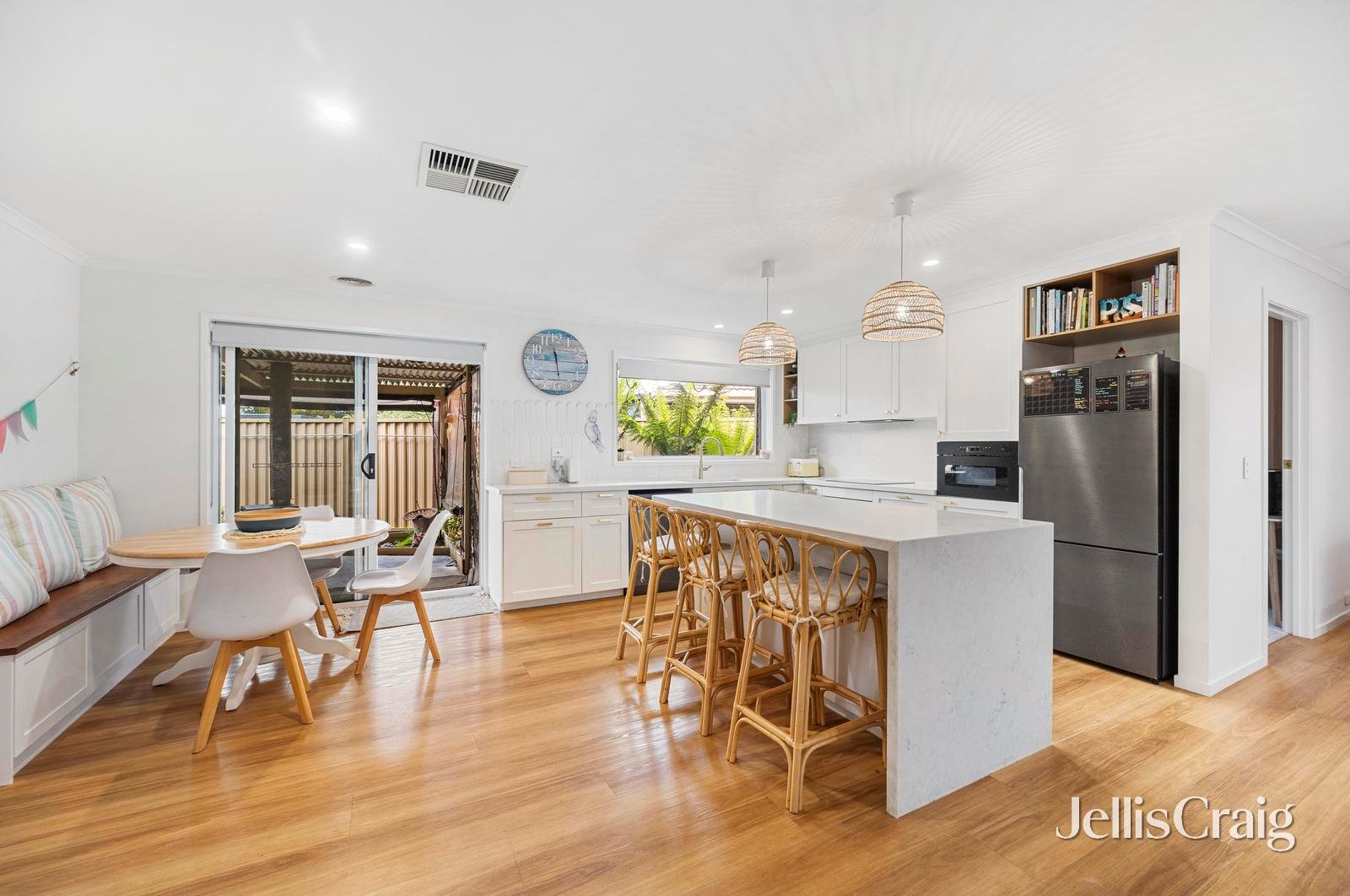 18 Jasmine Drive, Delacombe image 2