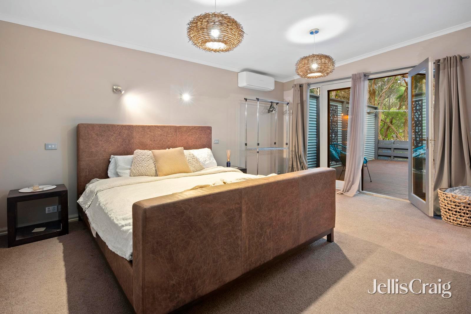 18 Johns Drive, Rye image 15