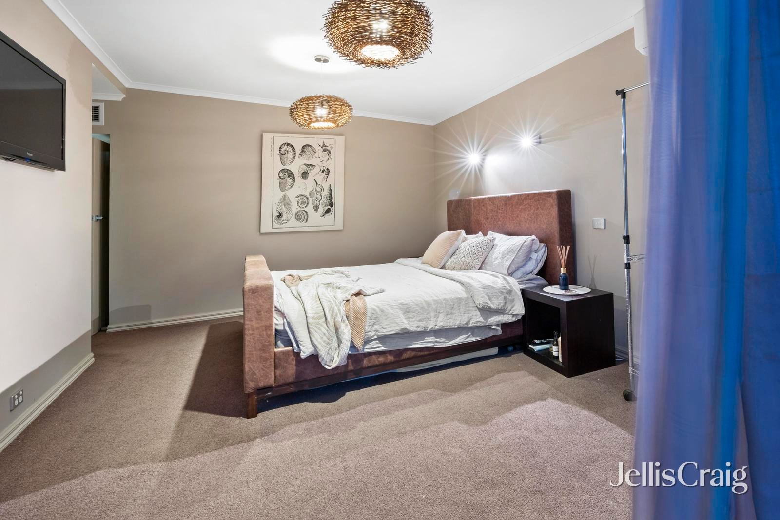 18 Johns Drive, Rye image 16