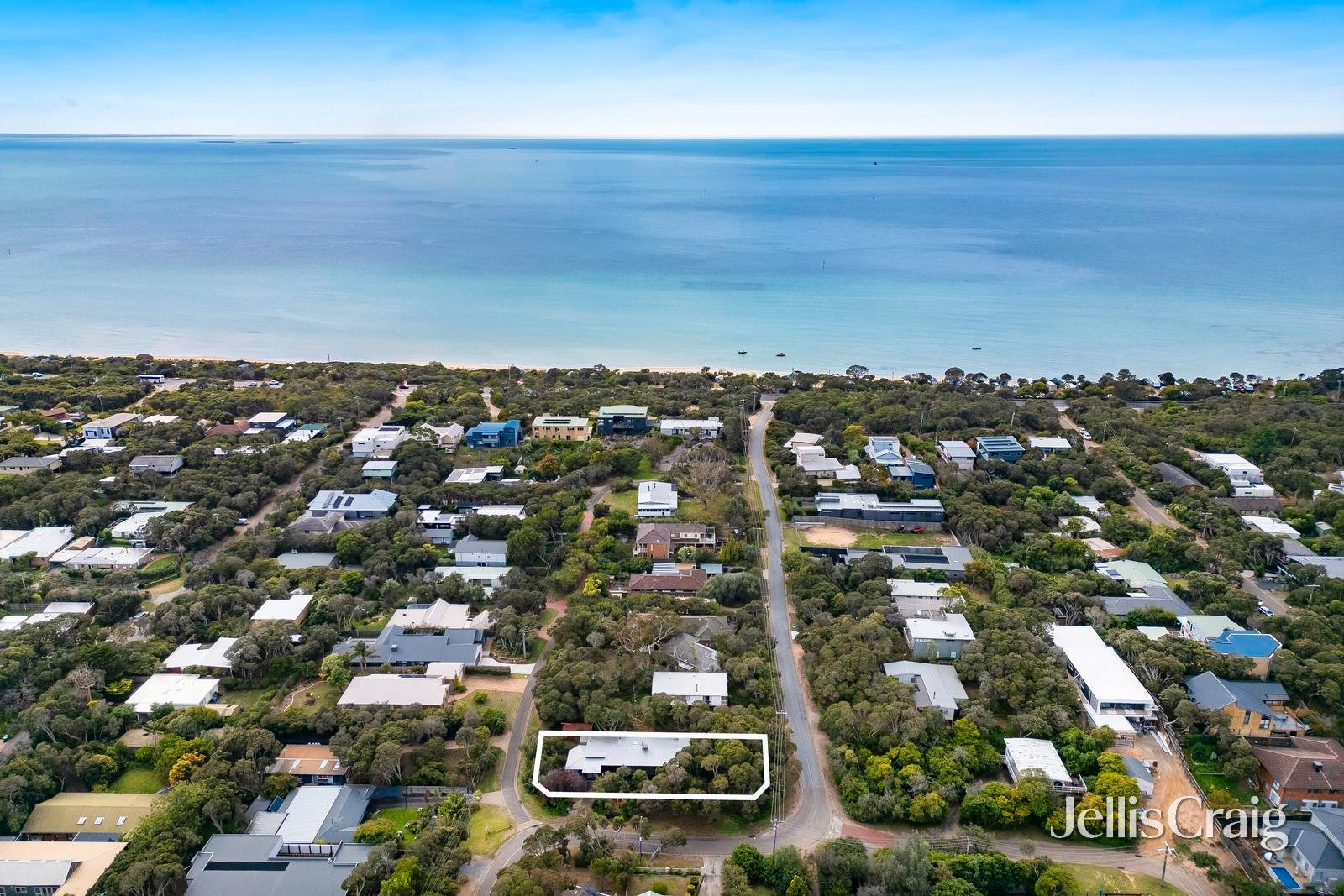 18 Johns Drive, Rye image 24