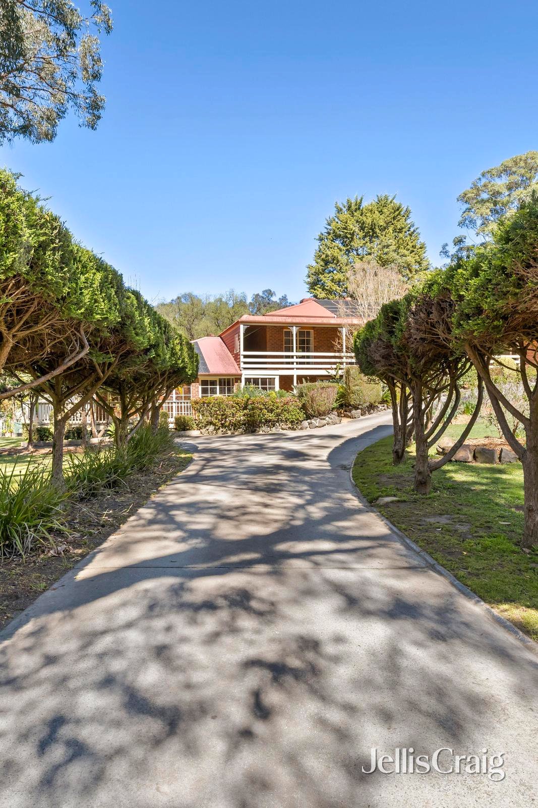 18 Kalamunda Terrace, Healesville image 2