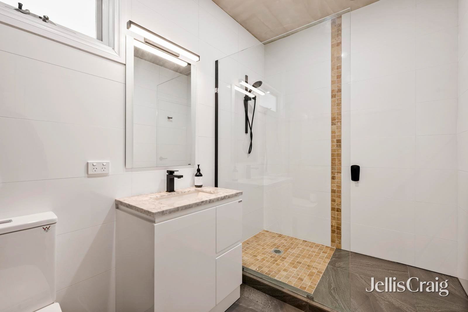 18 Kalamunda Terrace, Healesville image 21