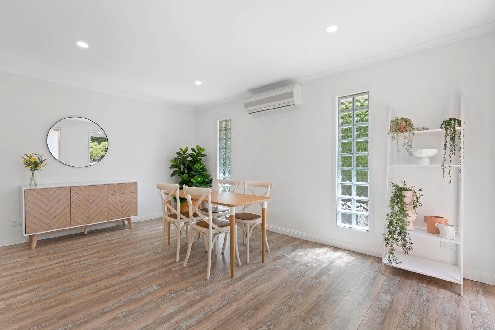 Property Gallery Thumbnail 5