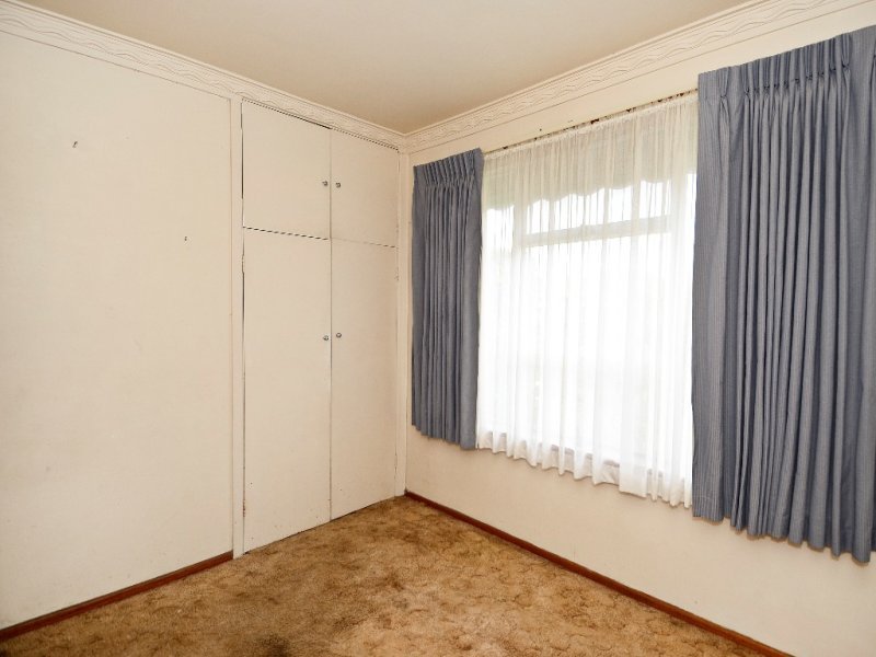 18 Kedleston Road, Herne Hill image 6
