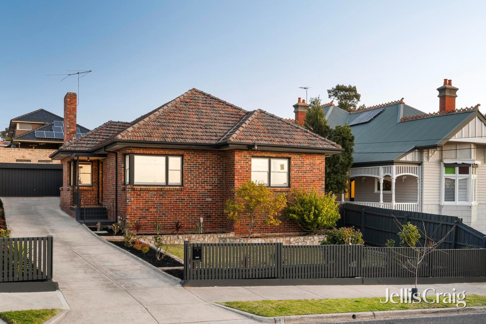18 Kenilworth Parade, Ivanhoe image 1