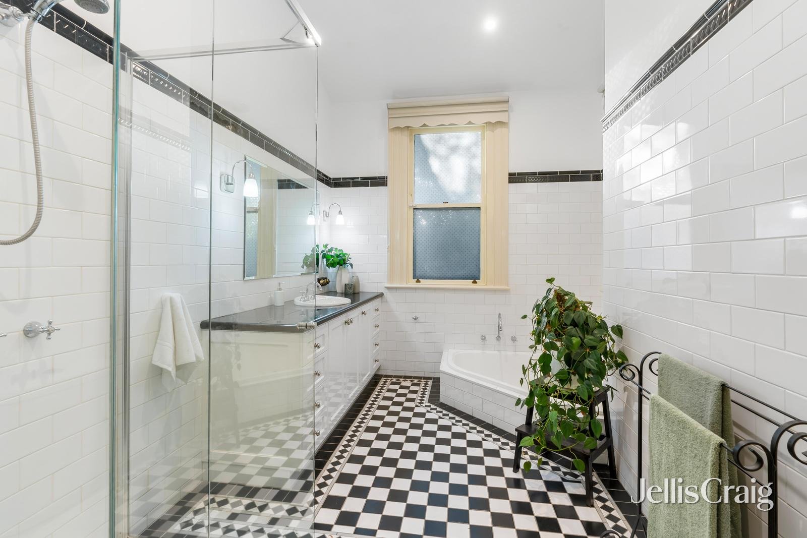 18 Kent Road, Surrey&nbsp;Hills image 14