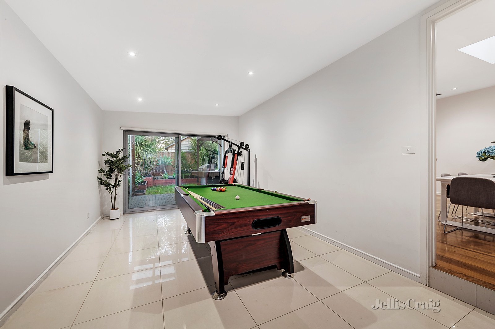 18 Keswick Street, Bentleigh East image 5