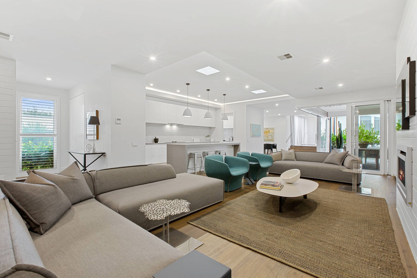 Property Gallery Thumbnail 2