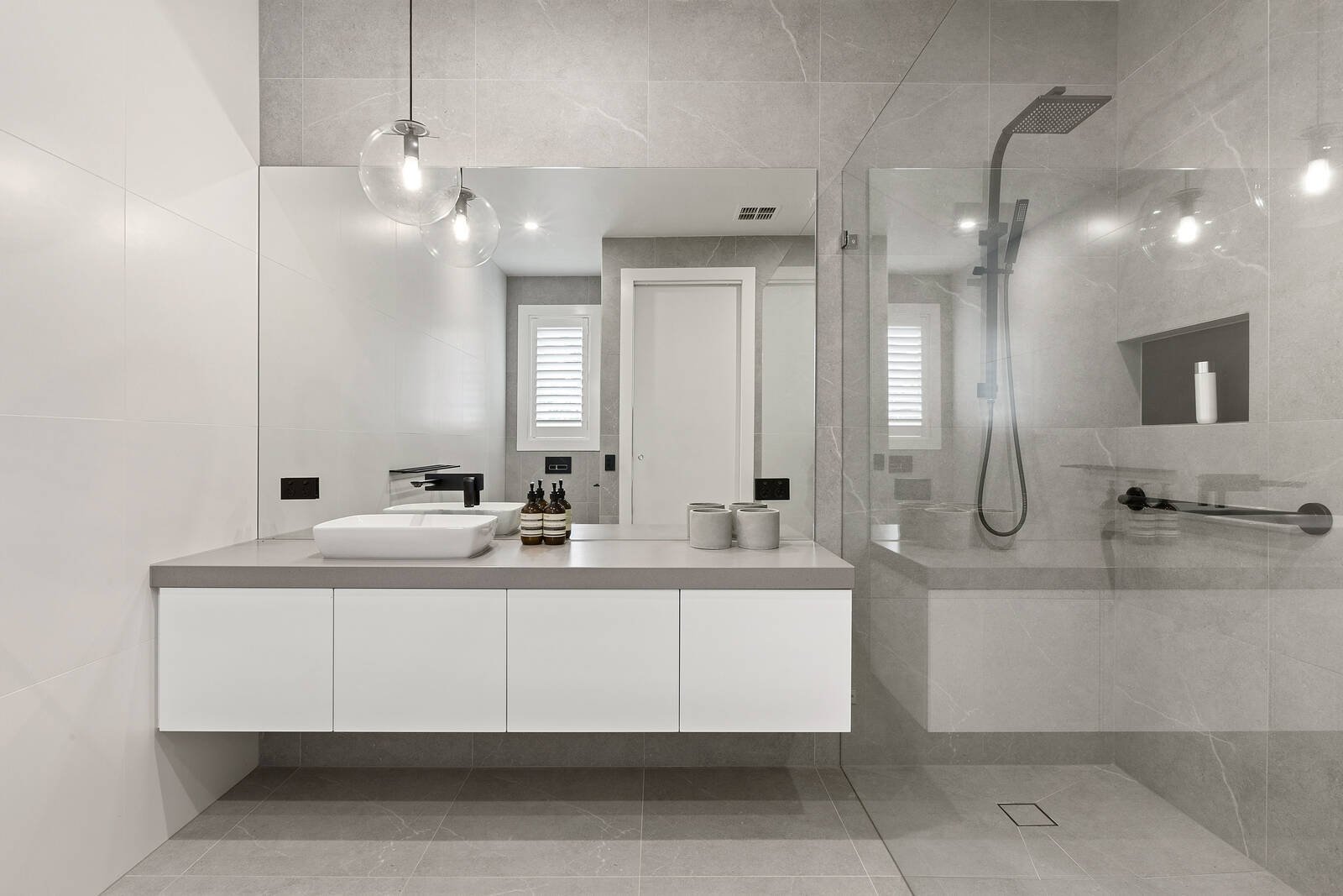 Property Gallery Thumbnail 7