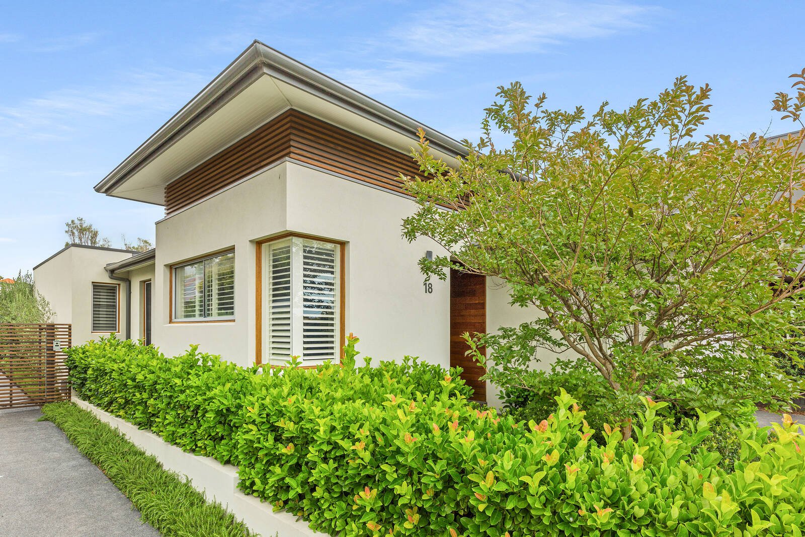 Property Gallery Thumbnail 8
