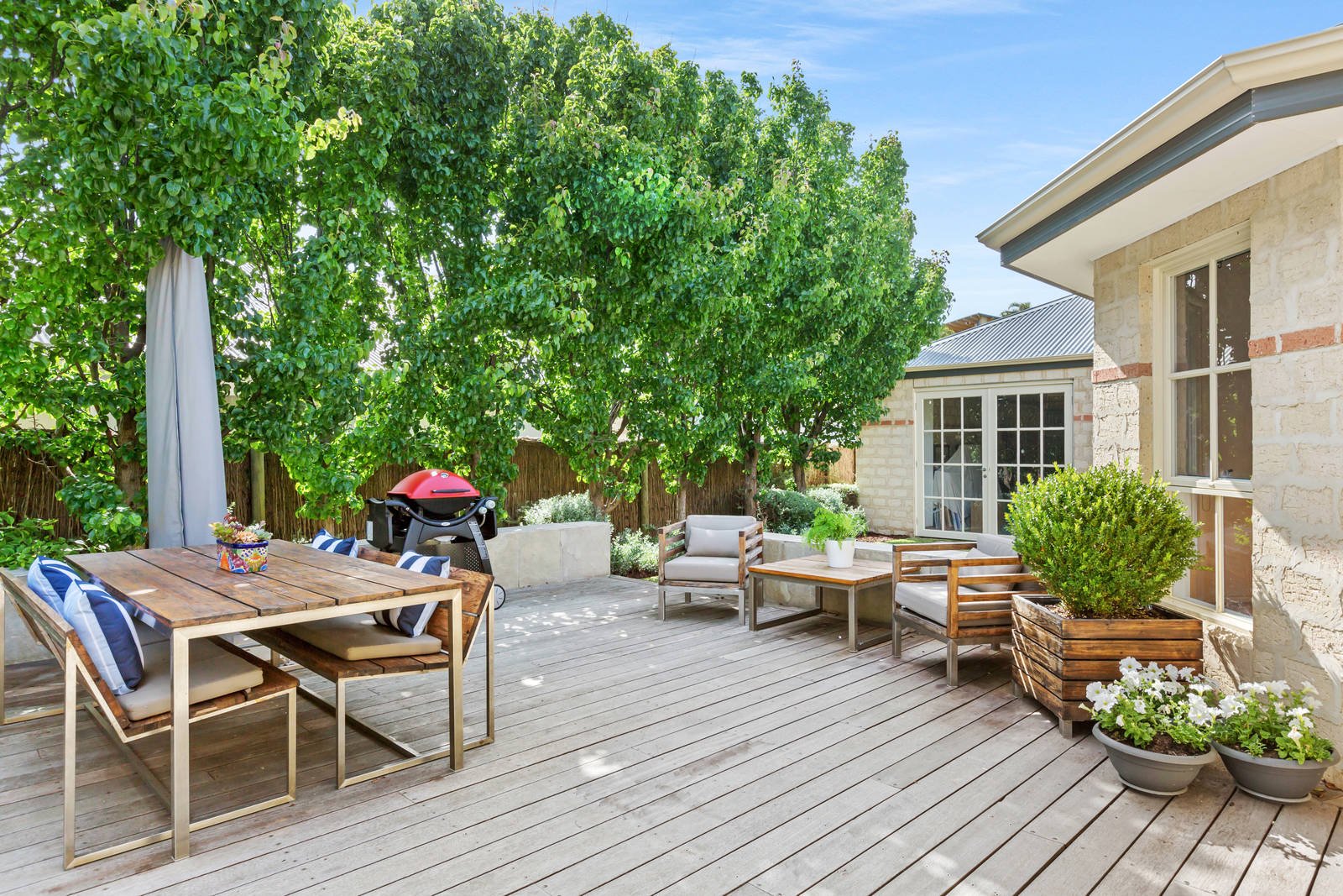 Property Gallery Thumbnail 14