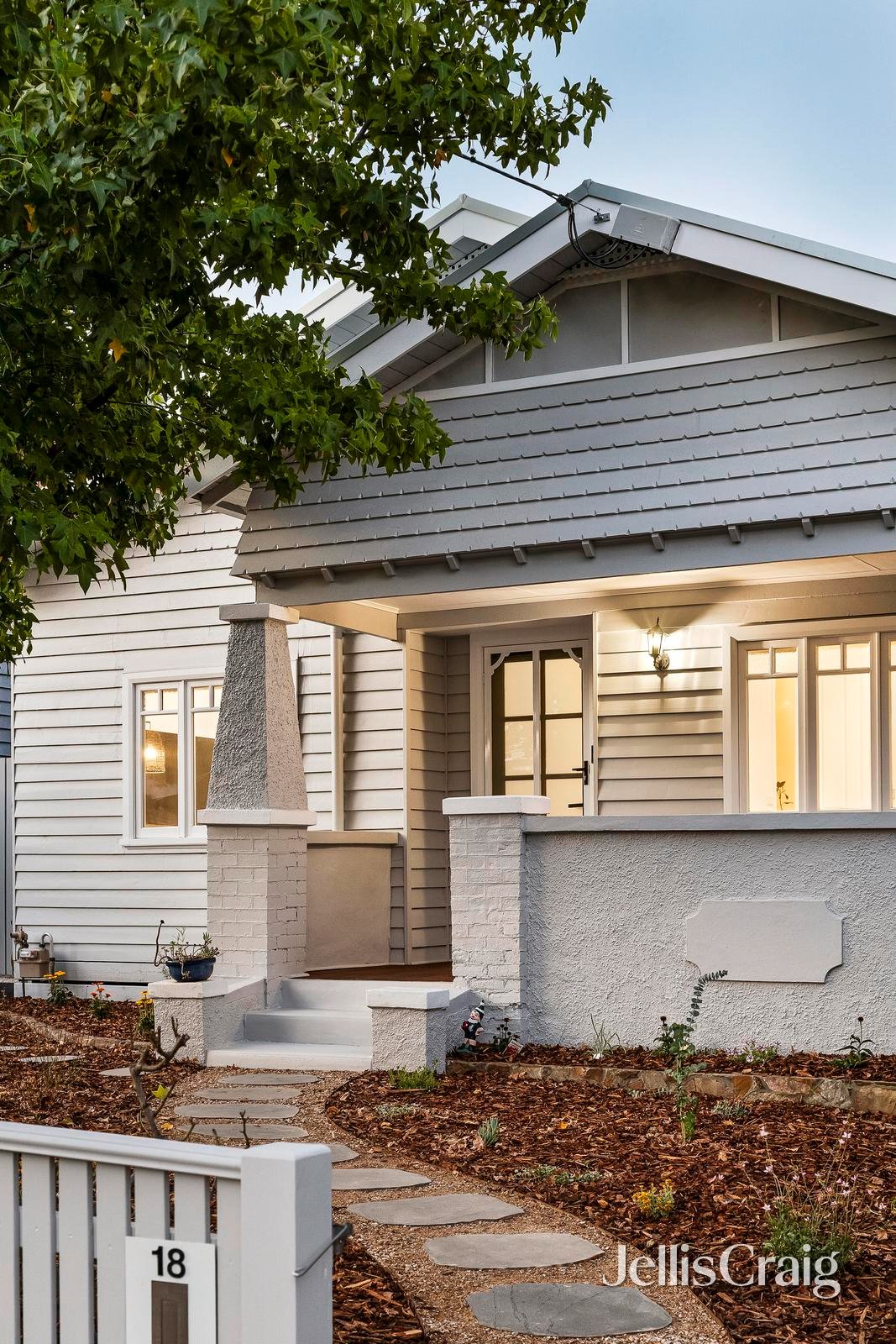 18 Latona Avenue, Preston image 2