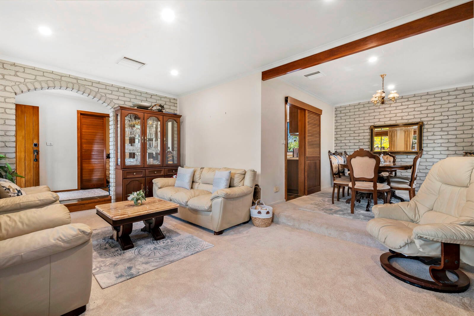 Property Gallery Thumbnail 4
