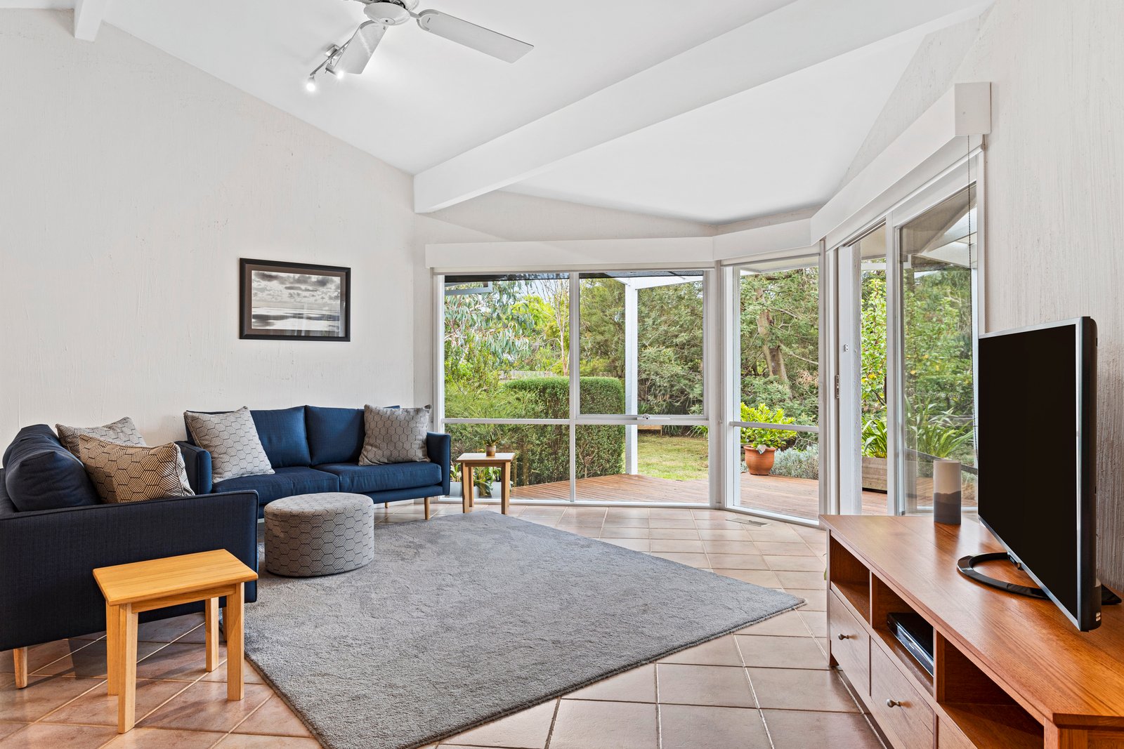 Property Gallery Thumbnail 6