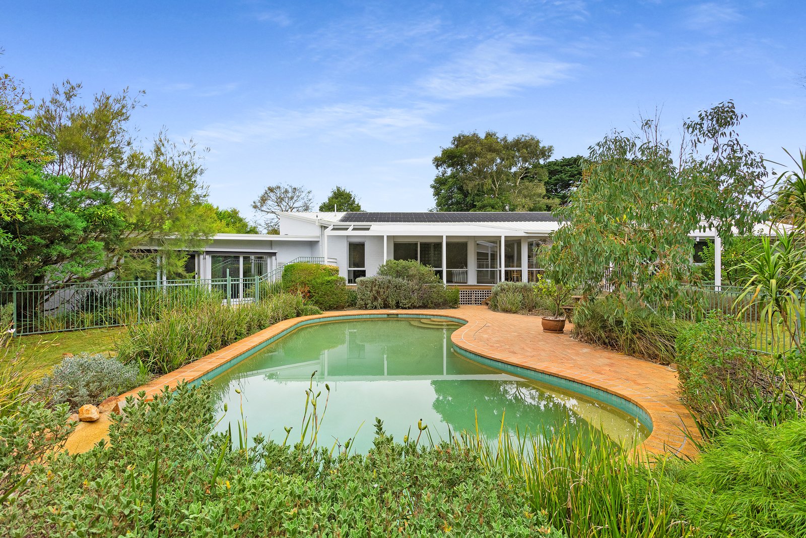 Property Gallery Thumbnail 8
