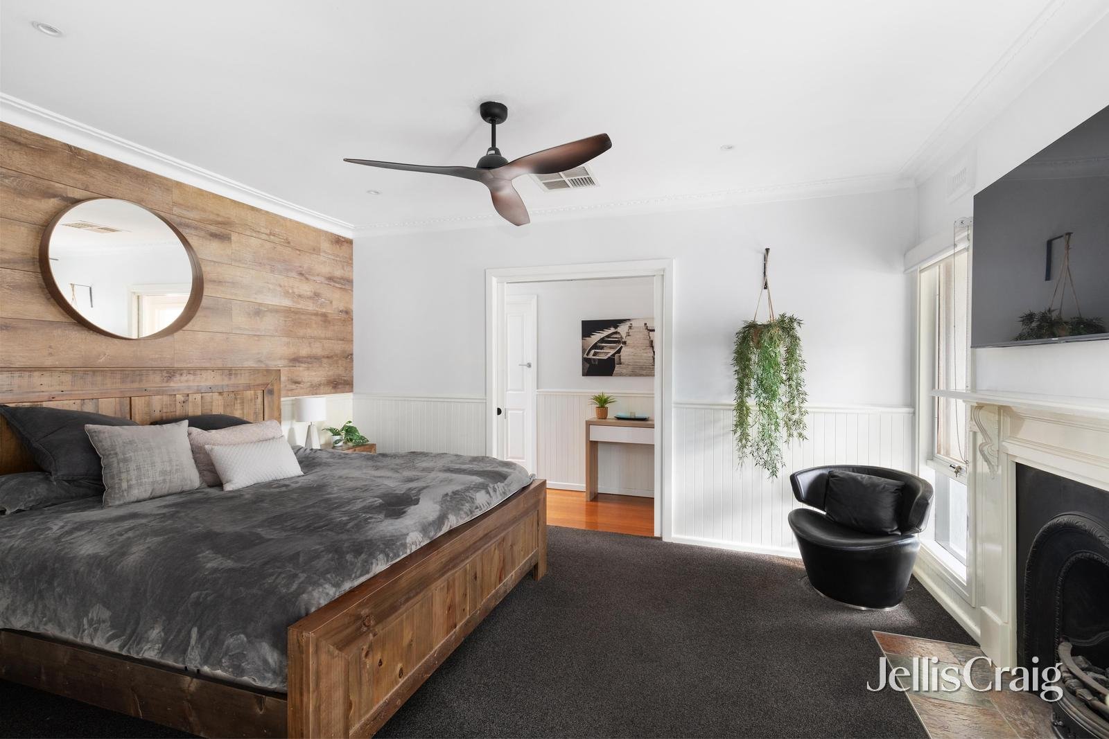 18 Leach Street, Briar&nbsp;Hill image 11