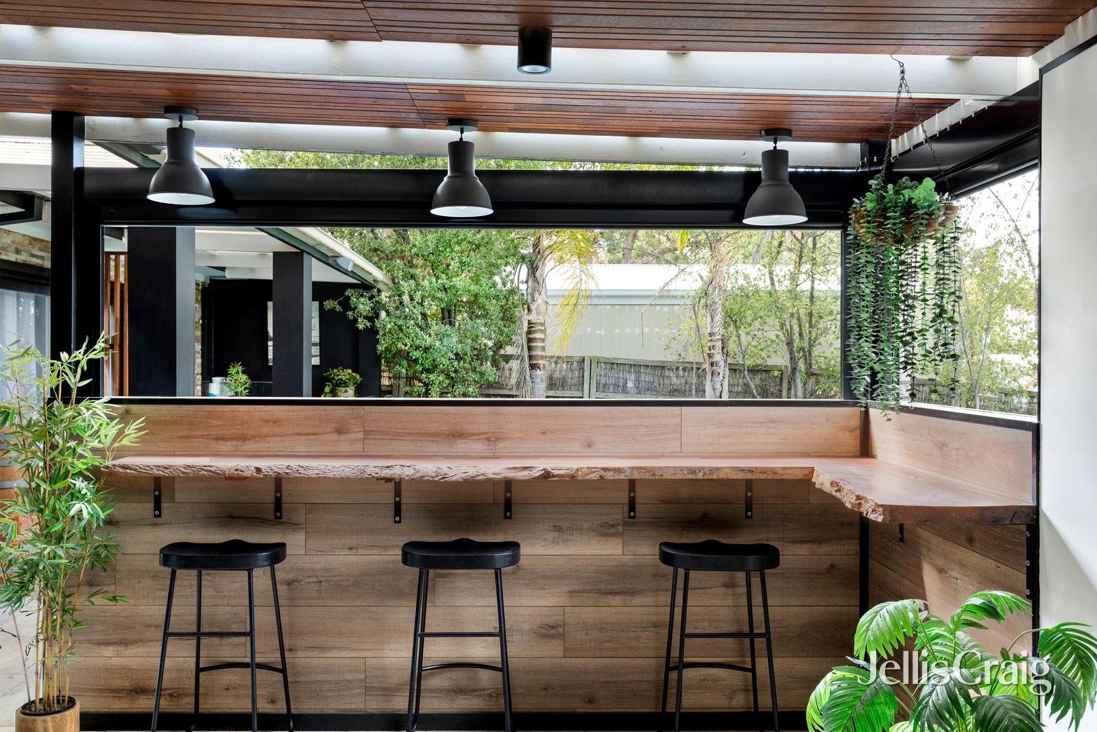 18 Leach Street, Briar&nbsp;Hill image 16