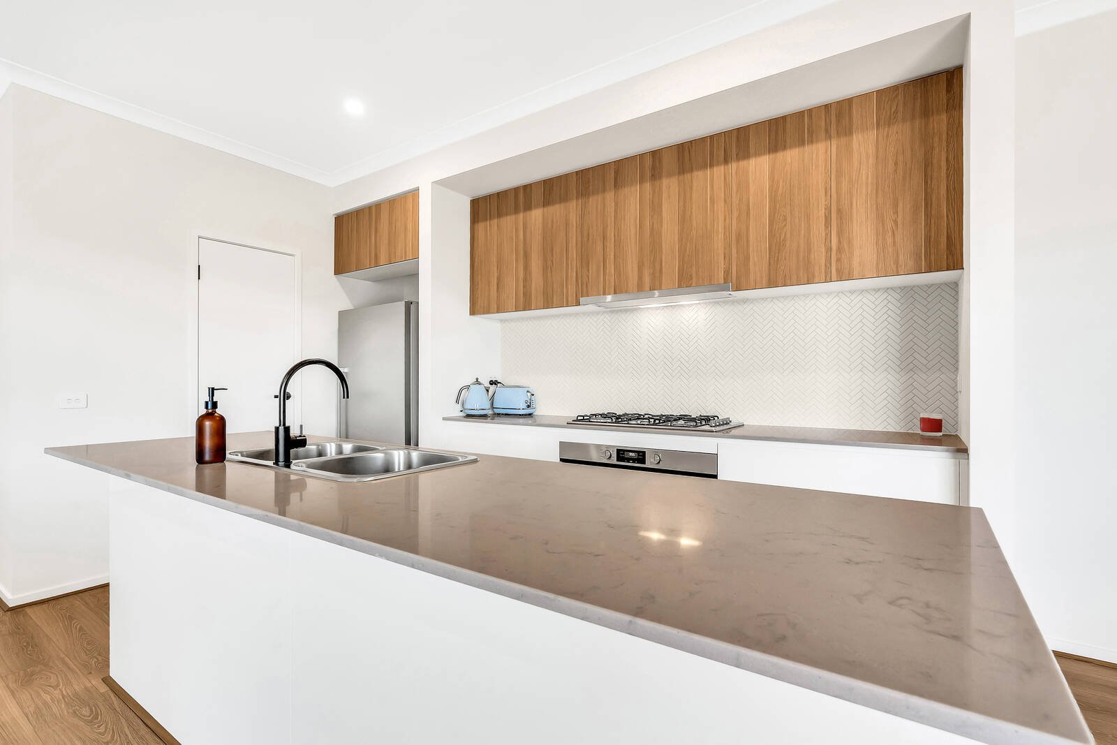 Property Gallery Thumbnail 5