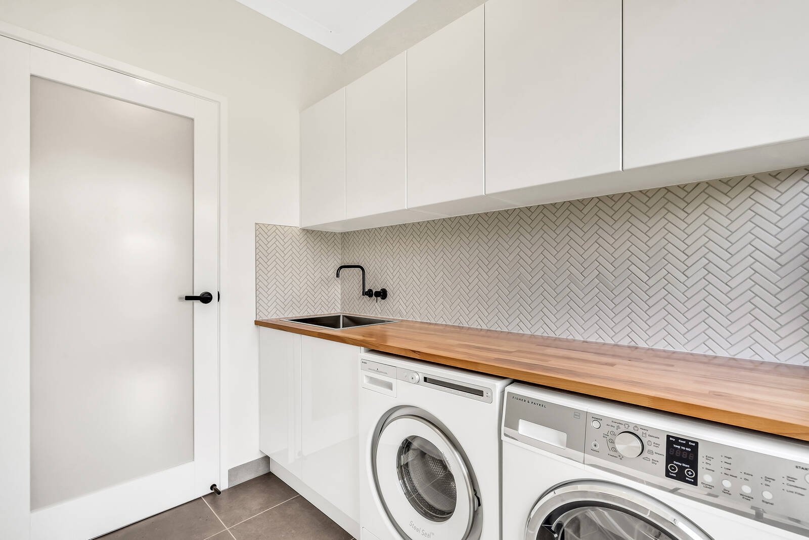 Property Gallery Thumbnail 16