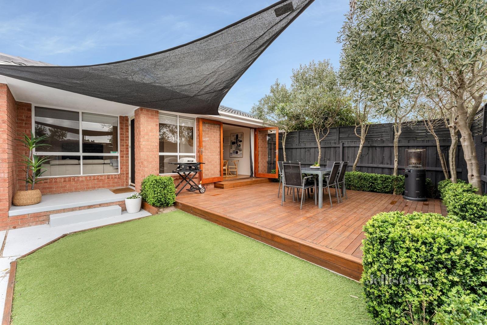 1/8 Linton Close, Chelsea Heights image 11