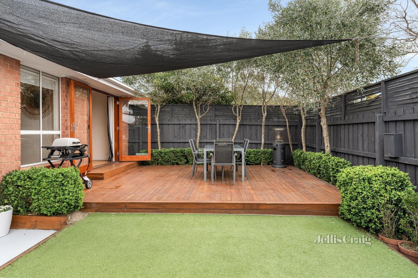 1/8 Linton Close, Chelsea Heights image 13