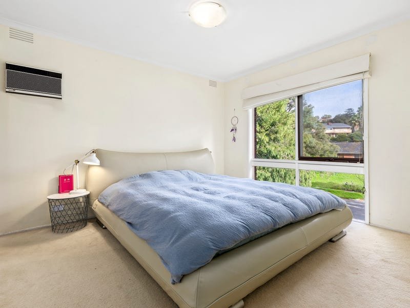 Property Gallery Thumbnail 6
