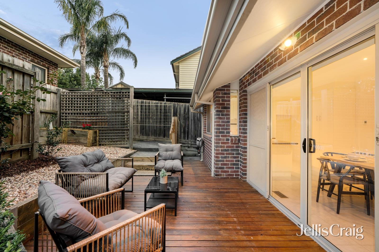 1/8 Lyell Parade, Greensborough image 10