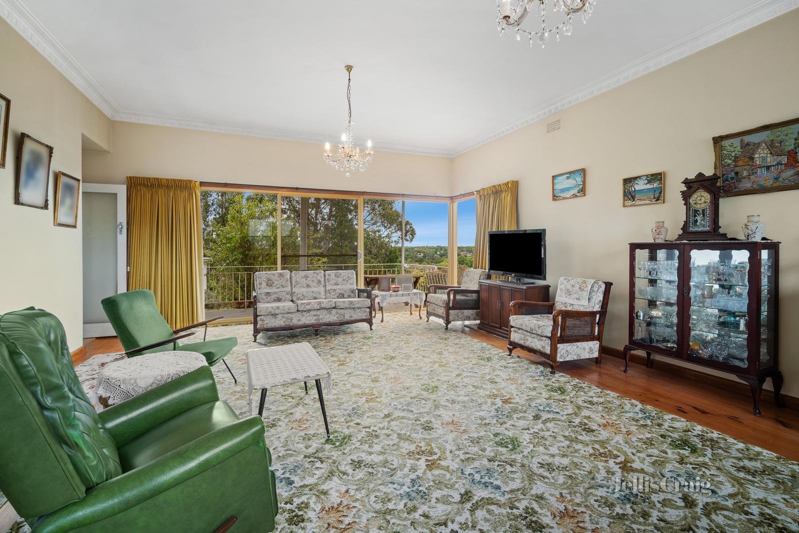 18 Magpie Street, Golden Point image 3