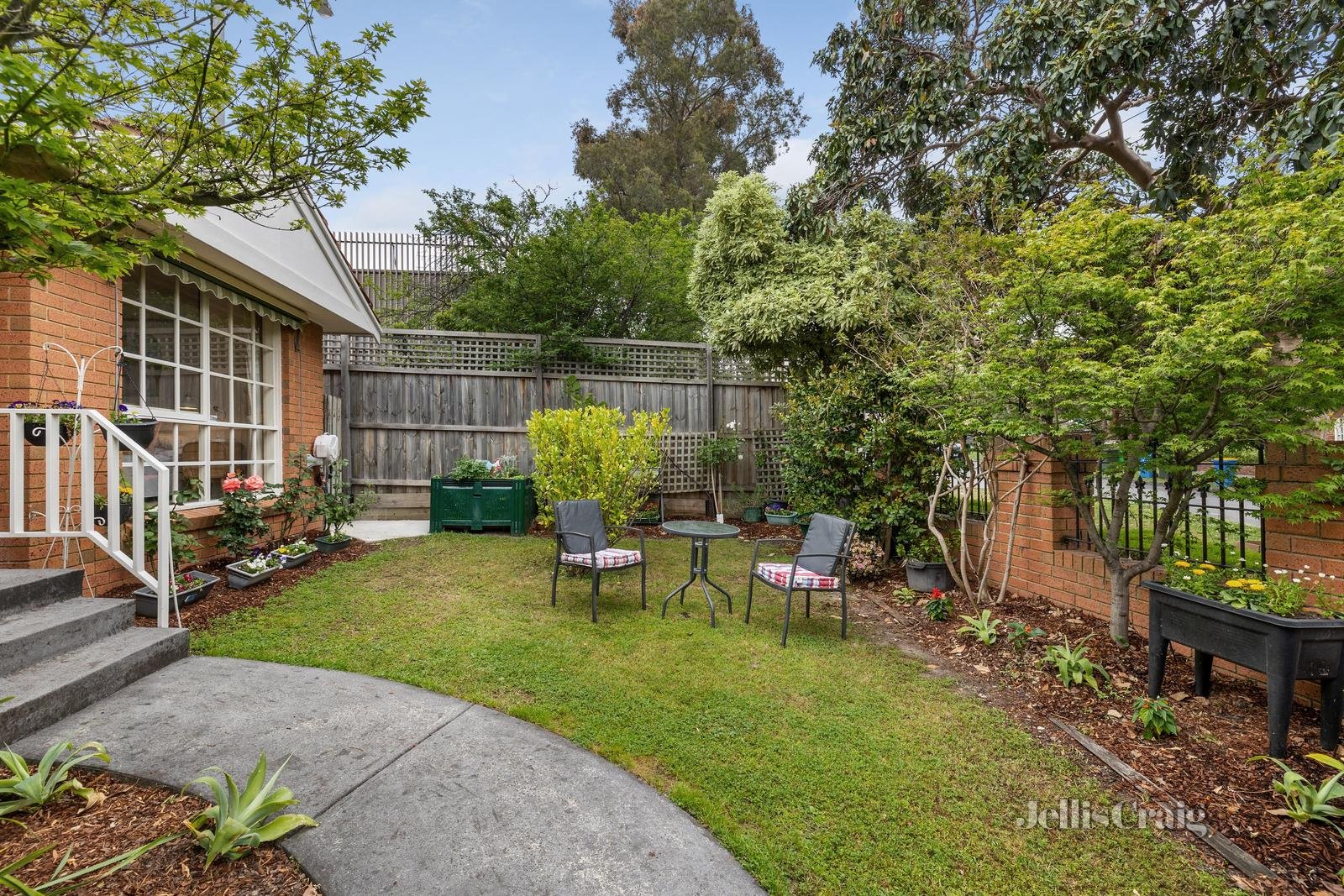 1/8 Mangan Street, Balwyn image 8