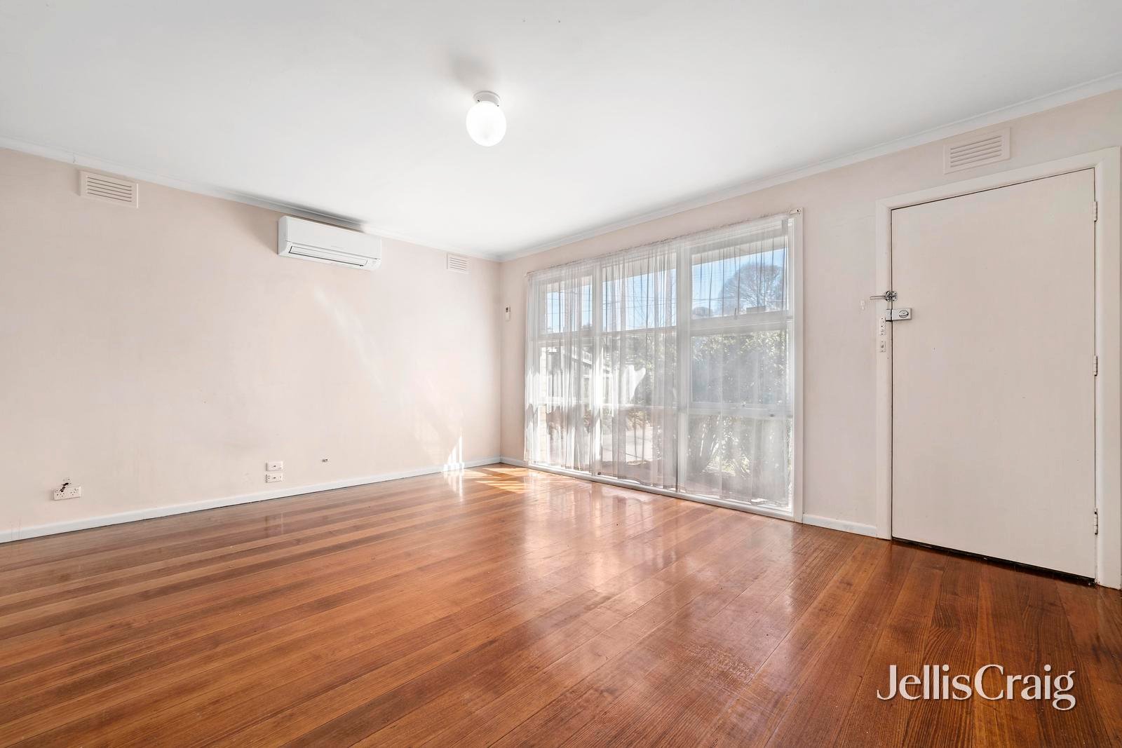 18 Marleigh Street, Vermont image 3