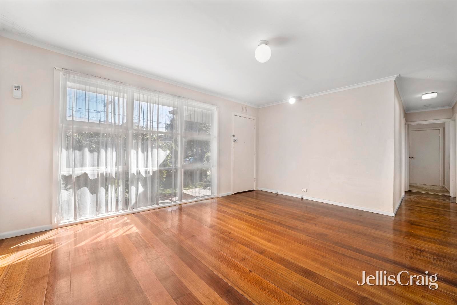 18 Marleigh Street, Vermont image 4