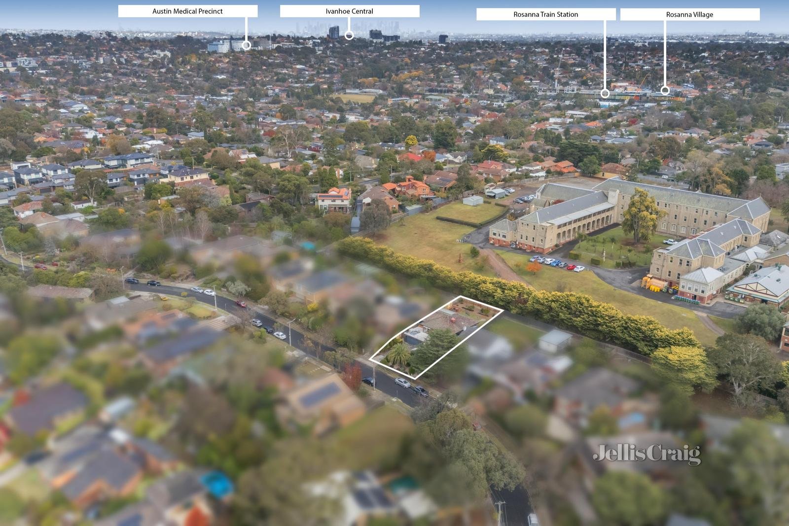 18 McAuley Drive, Rosanna image 12